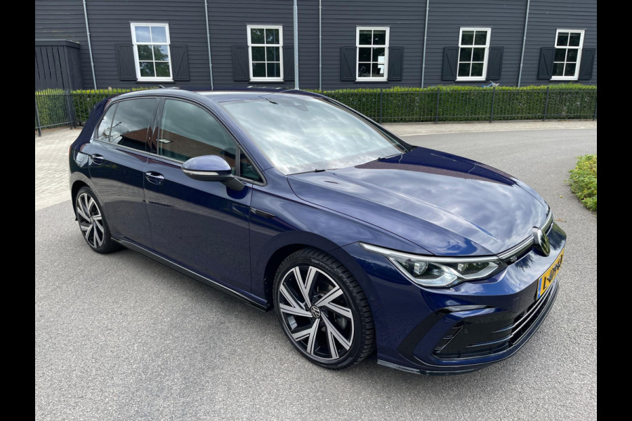 Volkswagen Golf 1.5 TSI 2X R-LINE CAMERA VIRTUAL DISPLAY SFEERVERLICHTING IQ-LED