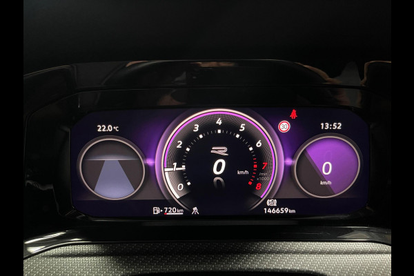 Volkswagen Golf 1.5 TSI 2X R-LINE CAMERA VIRTUAL DISPLAY SFEERVERLICHTING IQ-LED