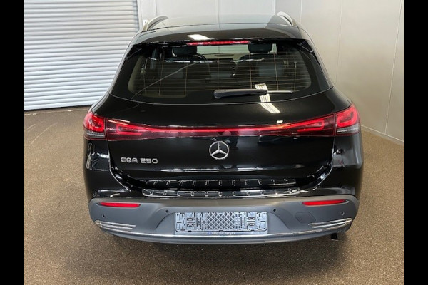 Mercedes-Benz EQA 250 Advanced Progressive-5 JAAR GARANTIE-CAMERA-SFEERVERL.-DODE HOEK-COMPLEET
