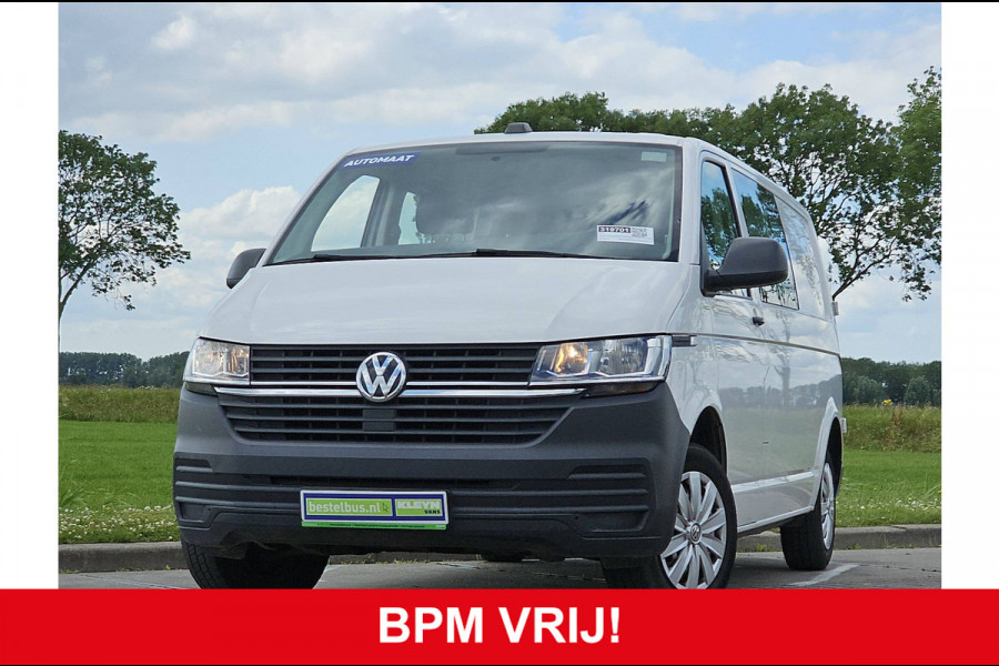 Volkswagen Transporter 2.0 TDI L2H1 T6.1 Automaat Airco Camera Trekhaak CarPlay Euro6!