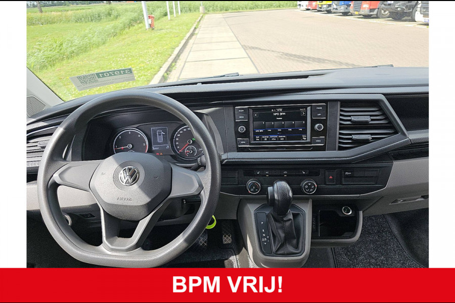 Volkswagen Transporter 2.0 TDI L2H1 T6.1 Automaat Airco Camera Trekhaak CarPlay Euro6!