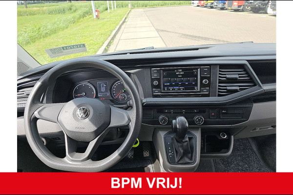 Volkswagen Transporter 2.0 TDI L2H1 T6.1 Automaat Airco Camera Trekhaak CarPlay Euro6!