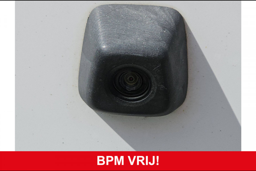 Volkswagen Transporter 2.0 TDI L2H1 T6.1 Automaat Airco Camera Trekhaak CarPlay Euro6!
