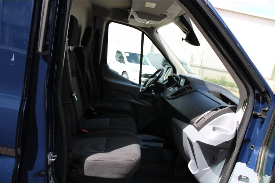 Ford Transit 330 2.0 TDCI L2H2 Trend / Trekhaak / Imperiaal / Sync 3 Navi / 3 zits