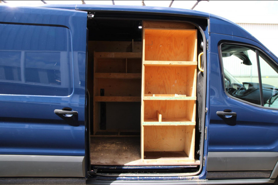 Ford Transit 330 2.0 TDCI L2H2 Trend / Trekhaak / Imperiaal / Sync 3 Navi / 3 zits
