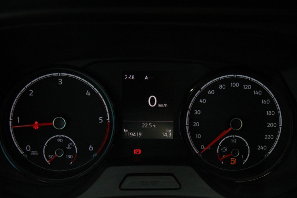 Volkswagen Transporter 2.0 TDI L2H1 Comfortline / App connect / Trekhaak / Navi / Multi stuur