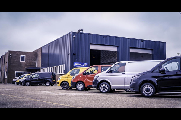 Volkswagen Transporter 2.0 TDI L2H1 Comfortline / App connect / Trekhaak / Navi / Multi stuur