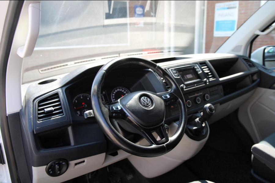 Volkswagen Transporter 2.0 TDI 102PK L1H1 Highline / Multi stuur / Voorruitverwarming / Klep