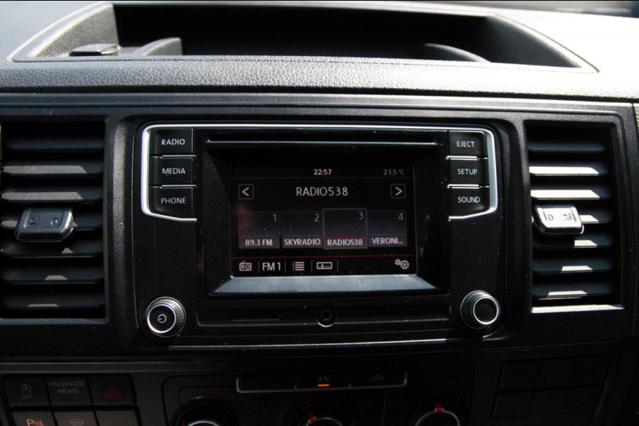 Volkswagen Transporter 2.0 TDI 102PK L1H1 Highline / Multi stuur / Voorruitverwarming / Klep