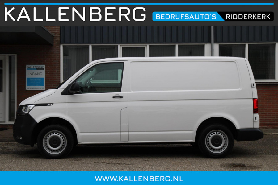 Volkswagen Transporter 2.0 TDI L1H1 150PK Comfortline / App connect / Trekhaak / Multi stuur