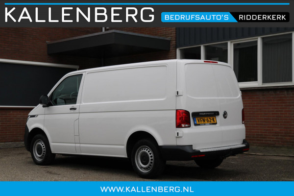 Volkswagen Transporter 2.0 TDI L1H1 150PK Comfortline / App connect / Trekhaak / Multi stuur