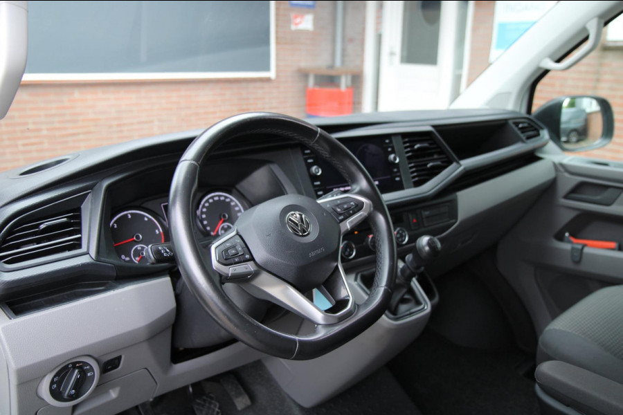 Volkswagen Transporter 2.0 TDI L1H1 150PK Comfortline / App connect / Trekhaak / Multi stuur