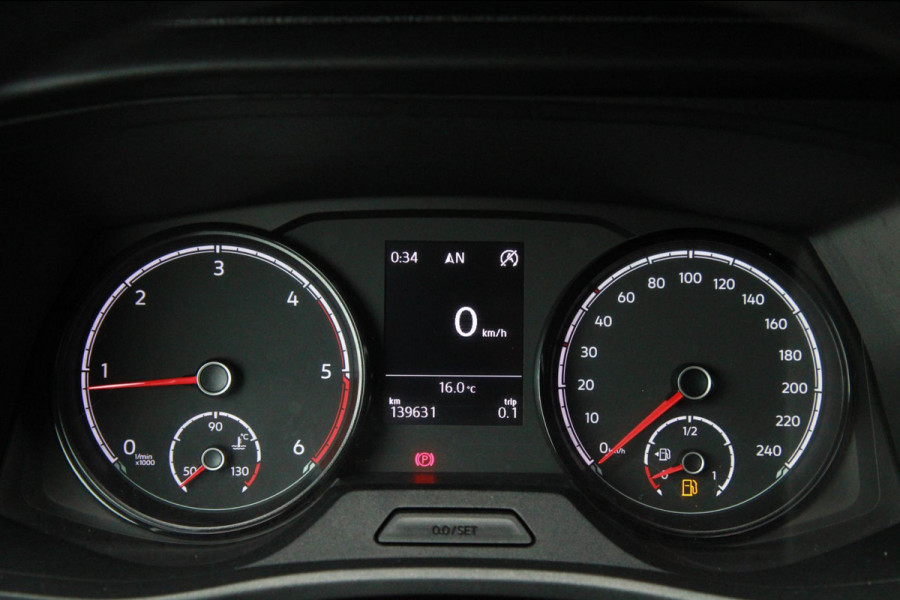 Volkswagen Transporter 2.0 TDI L1H1 150PK Comfortline / App connect / Trekhaak / Multi stuur