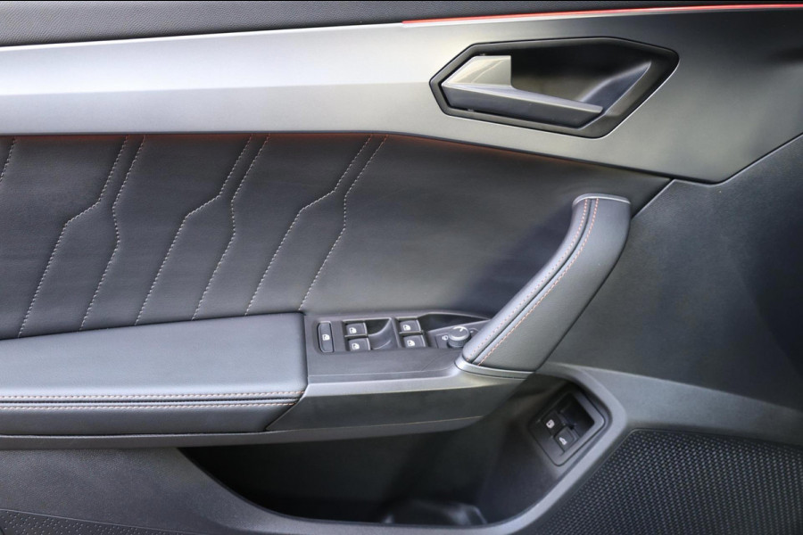 CUPRA Formentor 1.4 e-HYBRID VZ LED/VIRTUAL/SFEER/PANO/HALF LEER+S.VERWARMING/19" LMV/KEYLESS/CAM/ACC/ECC/12 MDN GARANTIE!