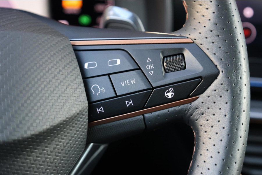 CUPRA Formentor 1.4 e-HYBRID VZ LED/VIRTUAL/SFEER/PANO/HALF LEER+S.VERWARMING/19" LMV/KEYLESS/CAM/ACC/ECC/12 MDN GARANTIE!