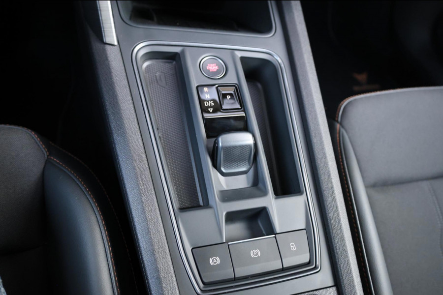 CUPRA Formentor 1.4 e-HYBRID VZ LED/VIRTUAL/SFEER/PANO/HALF LEER+S.VERWARMING/19" LMV/KEYLESS/CAM/ACC/ECC/12 MDN GARANTIE!
