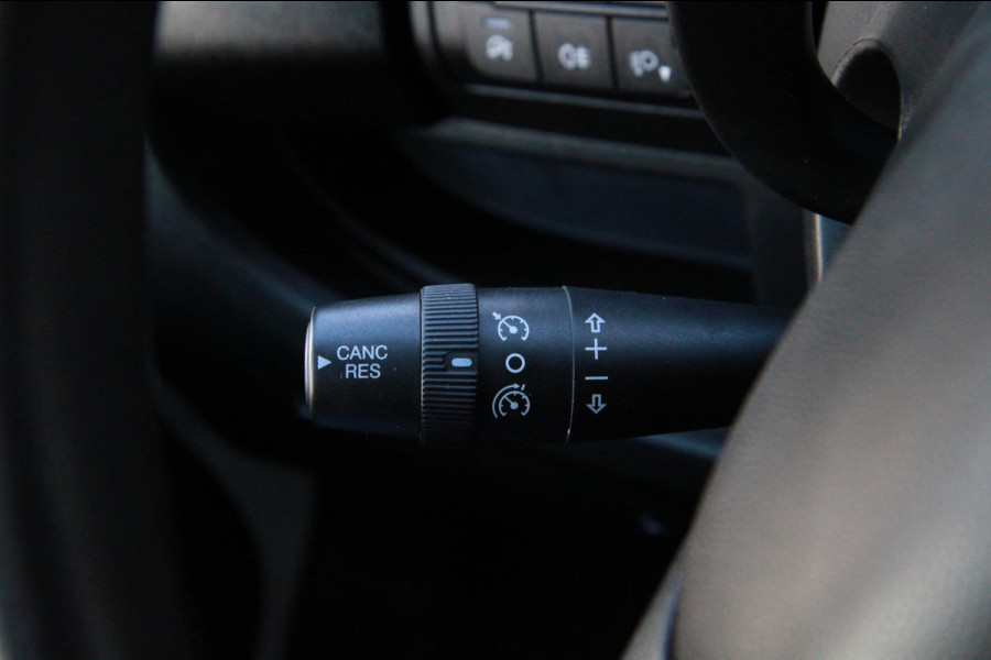 Citroën Jumper 33 2.0 BlueHDi 131PK L2H2 / Navi / Cruise / 3 zits / Airco