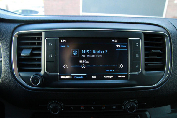 Peugeot Expert 1.5 BlueHDI 102PK Standard Premium / App connect / Cruise / Laadruimte inrichting