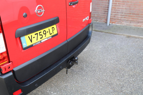 Opel Movano 2.3 CDTI 131PK L2H2 / Trekhaak / Navi / 3 Zits / Clima
