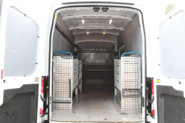 Ford Transit 350 2.0 TDCI RWD L3H3 Trend / Laadruimte inrichting / Sync 3 Navi