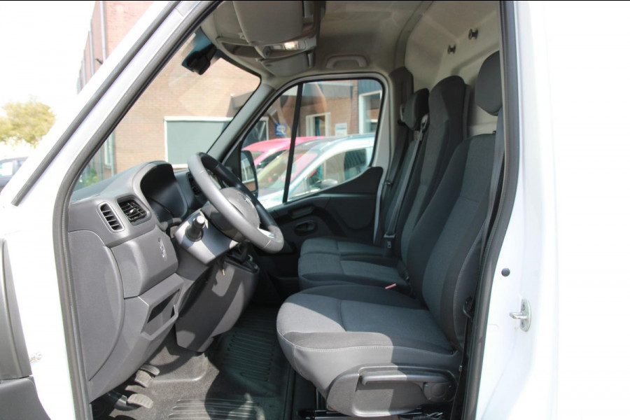 Renault Master T35 2.3 dCi 135PK L3H3 Comfort / App connect / Camera / Cruise