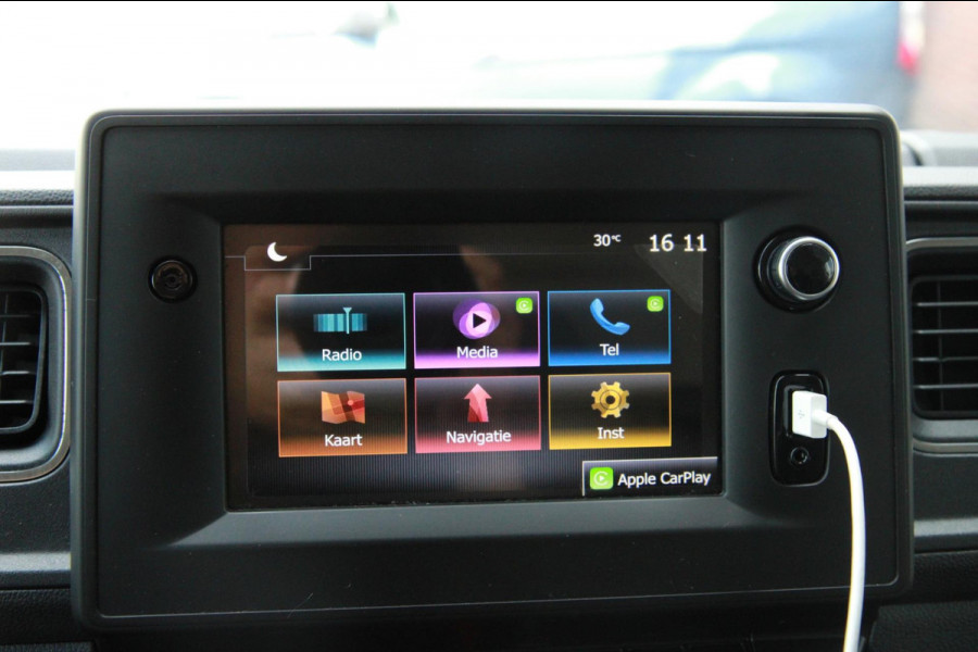 Renault Master T35 2.3 dCi 135PK L3H3 Comfort / App connect / Camera / Cruise
