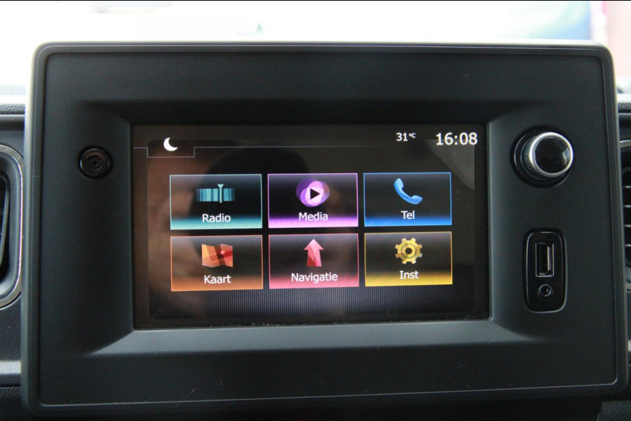 Renault Master T35 2.3 dCi 135PK L3H3 Comfort / App connect / Camera / Cruise