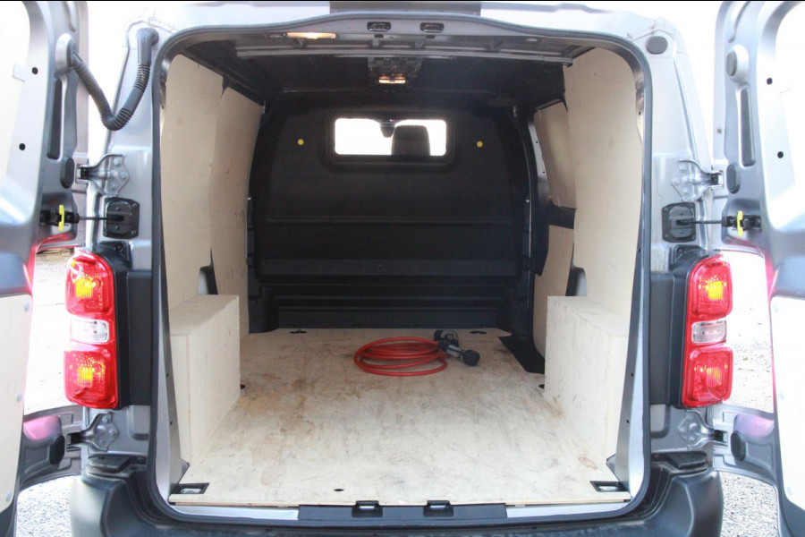 Opel Vivaro-e L2H1 Innovation 50 kWh / App connect / Navi / 3 Zits