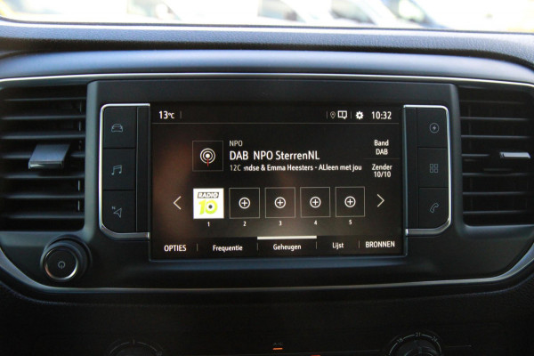 Opel Vivaro-e L2H1 Innovation 50 kWh / App connect / Navi / 3 Zits