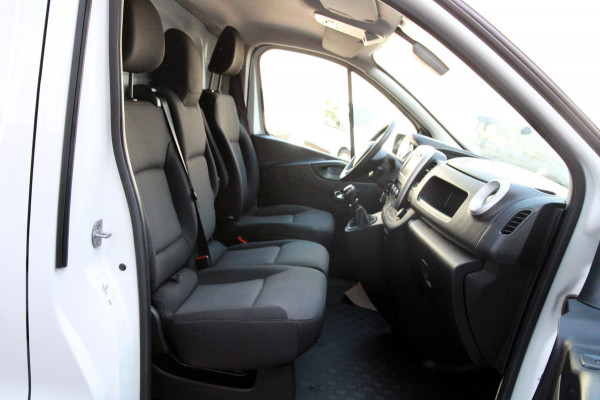 Fiat Talento 1.6 MJ L2H1 SX / Camera / Navi App connect / Cruise / 3 zits