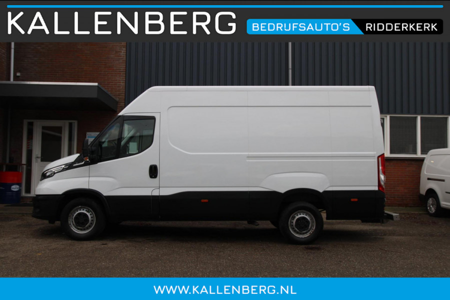 Iveco Daily 35S14V 2.3 352 L2H2 / Automaat / 3500 trekgewicht / Trekhaak