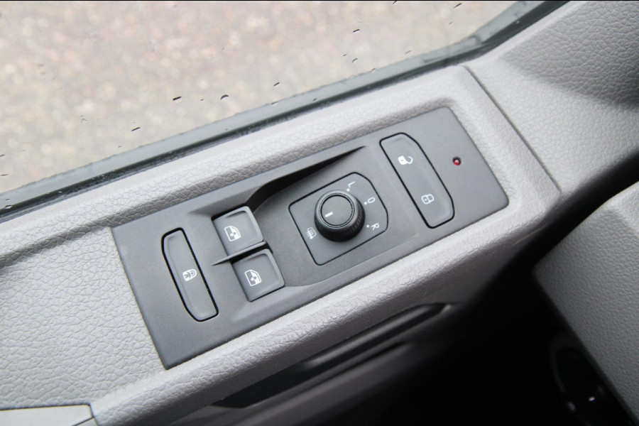 Volkswagen Transporter 2.0 TDI L1H1 Economy Business / Trekhaak / Bluetooth / Achterklep
