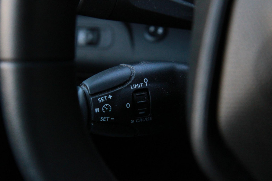 Peugeot Partner 1.5 BlueHDI Premium / Cruise / App connect / PDC