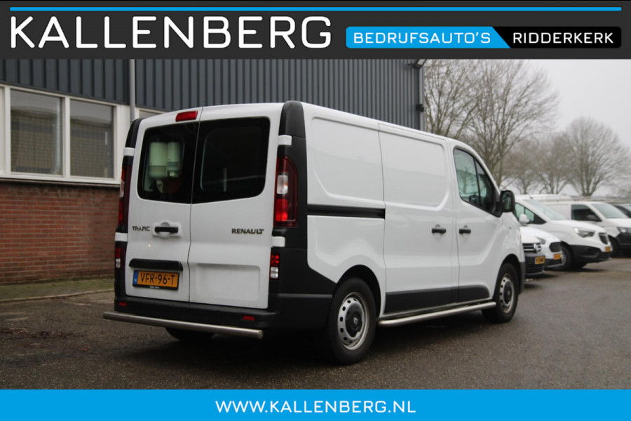 Renault Trafic 1.6 dCi 95 T29 L1H1 Comfort / Laadruimte inrichting / Navi / app connect / 3 zits