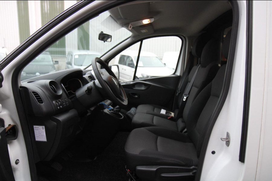 Renault Trafic 1.6 dCi 95 T29 L1H1 Comfort / Laadruimte inrichting / Navi / app connect / 3 zits