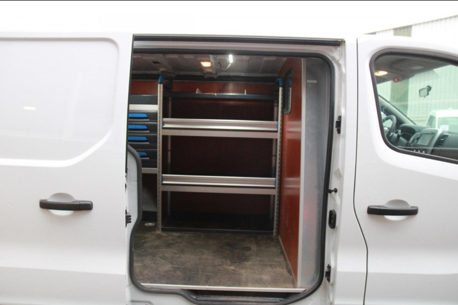 Renault Trafic 1.6 dCi 95 T29 L1H1 Comfort / Laadruimte inrichting / Navi / app connect / 3 zits