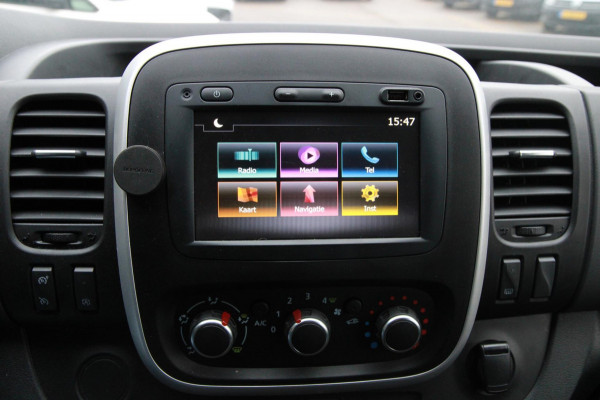 Renault Trafic 1.6 dCi 95 T29 L1H1 Comfort / Laadruimte inrichting / Navi / app connect / 3 zits