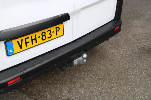 Renault Trafic 2.0 dCi 120PK T29 L1H1 Comfort / Trekhaak / Laadruimte inrichting / App connect