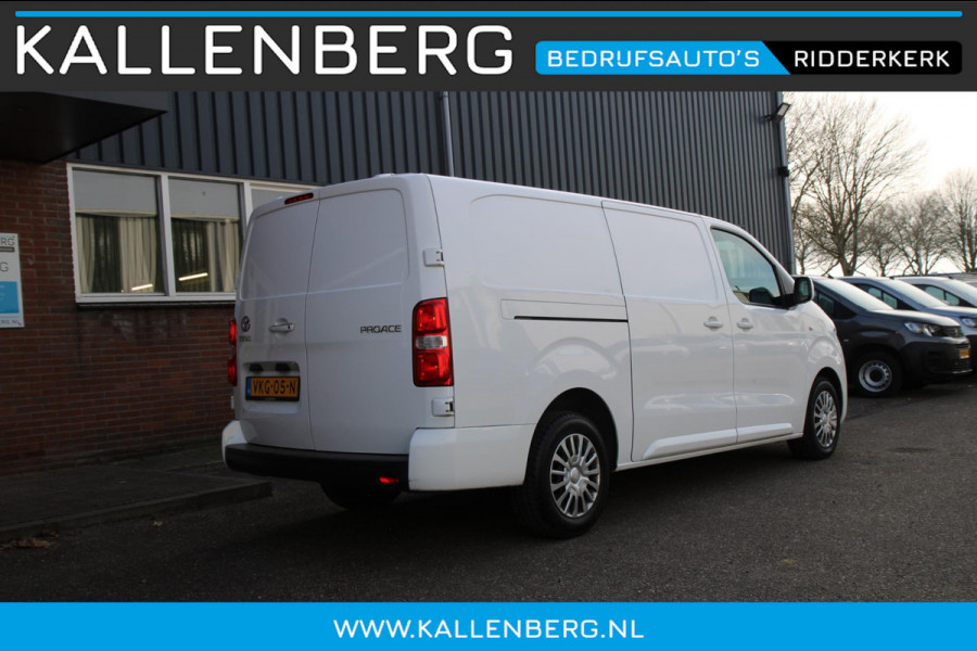 Toyota ProAce Worker 2.0 D-4D Professional L3H1 / Automaat 8 traps / Navi app connect / 3 zits