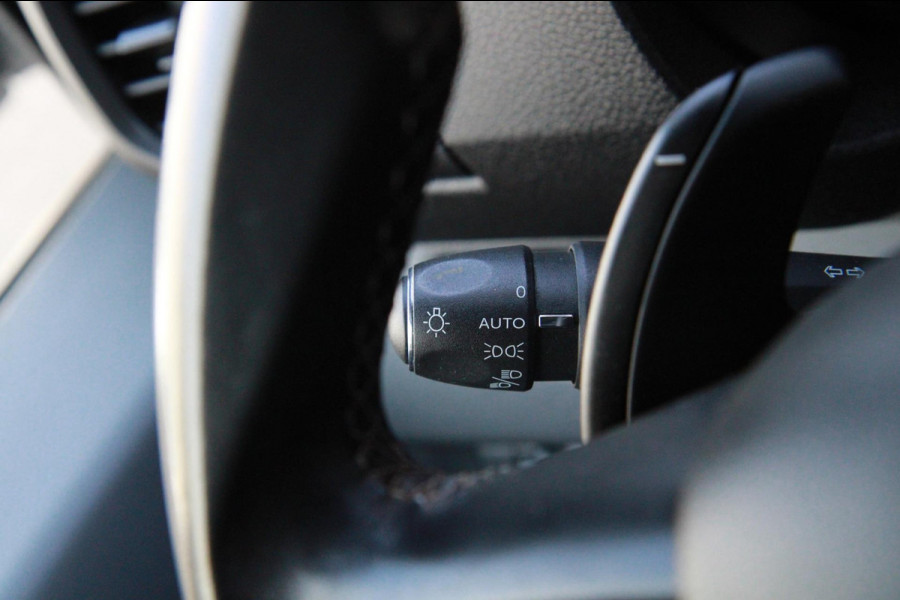 Toyota ProAce Worker 2.0 D-4D Professional L3H1 / Automaat 8 traps / Navi app connect / 3 zits