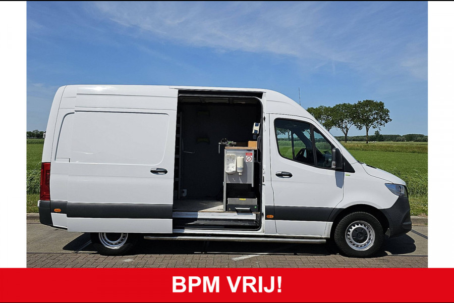 Mercedes-Benz Sprinter 311 2.2 CDI L2H2 Wp-Inrichting Airco Euro6 Oh-Historie NAP 1e Eigenaar!