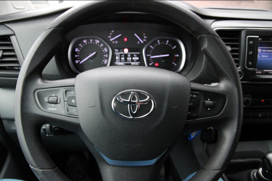 Toyota ProAce Worker 2.0 D-4D Navigator Long / App connect / Trekhaak / Imperiaal / Navi
