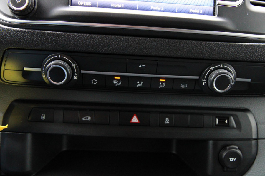 Toyota ProAce Worker 2.0 D-4D Navigator Long / App connect / Trekhaak / Imperiaal / Navi