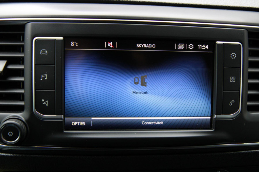 Toyota ProAce Worker 2.0 D-4D Navigator Long / App connect / Trekhaak / Imperiaal / Navi