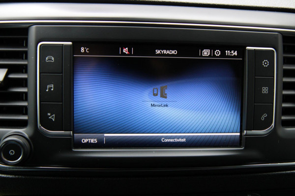 Toyota ProAce Worker 2.0 D-4D Navigator Long / App connect / Trekhaak / Imperiaal / Navi