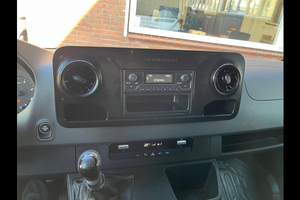 Mercedes-Benz Sprinter 211 2.2 CDI L1H1 Functional / Trekhaak / Airco / Bluetooth