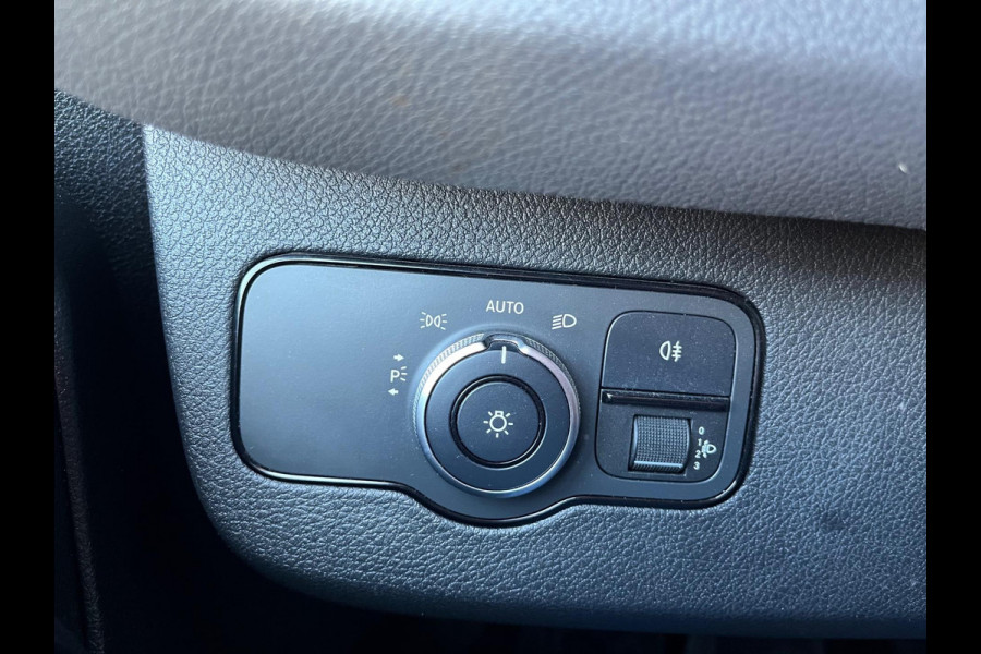 Mercedes-Benz Sprinter 211 2.2 CDI L1H1 Functional / Trekhaak / Airco / Bluetooth