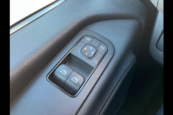 Mercedes-Benz Sprinter 211 2.2 CDI L1H1 Functional / Trekhaak / Airco / Bluetooth