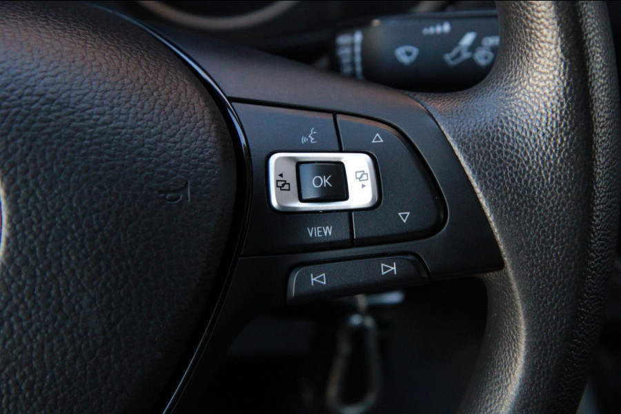 Volkswagen Crafter 35 2.0 TDI L3H2 Automaat / Camera / App connect / Trekhaak