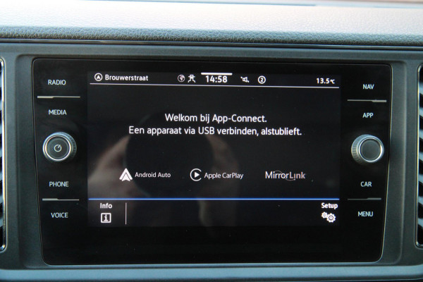 Volkswagen Crafter 35 2.0 TDI L3H2 Automaat / Camera / App connect / Trekhaak